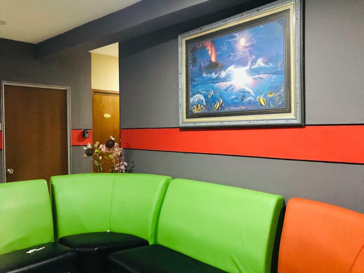 Home Inn Hotel Ipoh Bagian luar foto